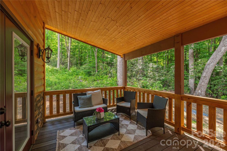 Exterior details and patio area of a home in , Maggie Valley (Image 18).