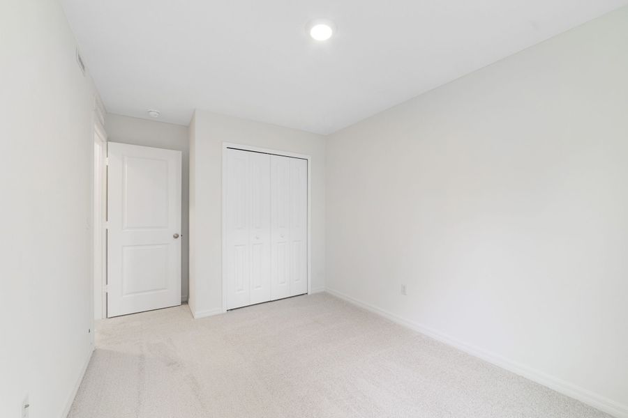 Spacious, unfurnished interior of a new home in Towns at Greenleaf, Oviedo (Image 31). Spacious, unfurnished interior of a new home in Towns at Greenleaf, Oviedo (Image 31).