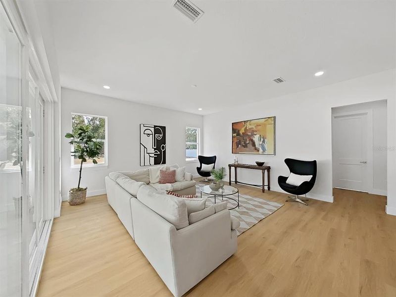 Furnished interior view inside a new home in , Lutz (Image 33). Furnished interior view inside a new home in , Lutz (Image 33).