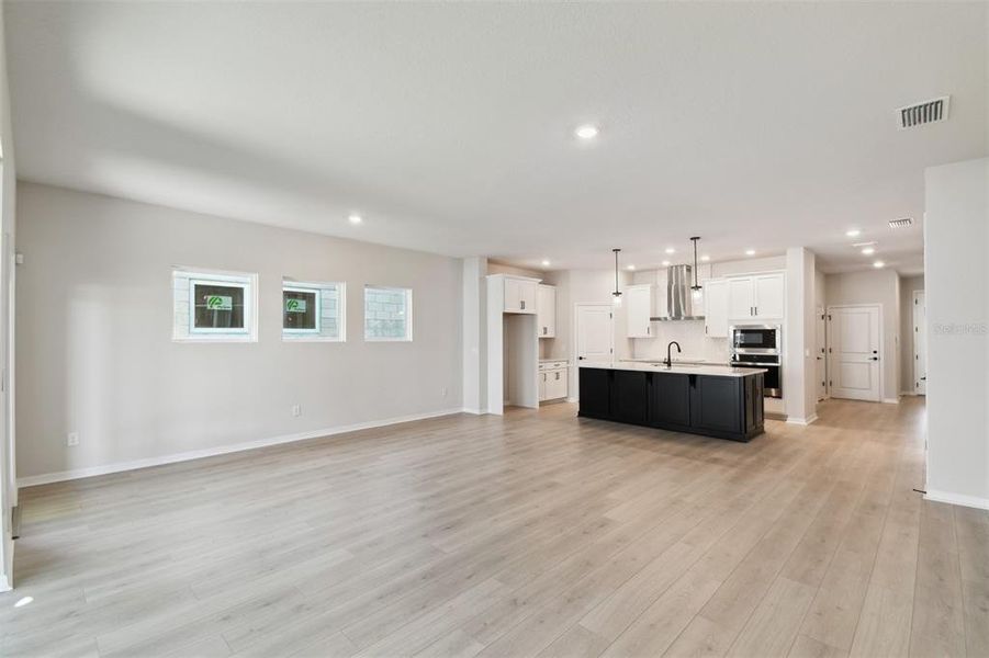 Family & Dining Room