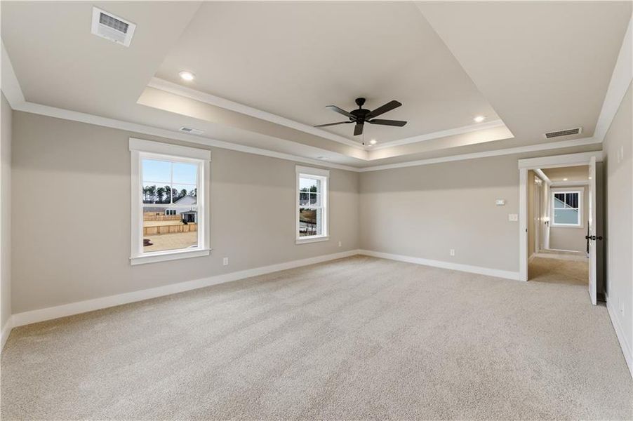 Spacious, unfurnished interior of a new home in Springside Reserve, Powder Springs (Image 26).