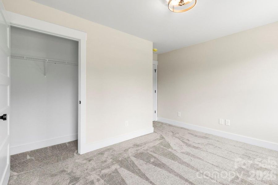 Spacious, unfurnished interior of a new home in , Lincolnton (Image 45).