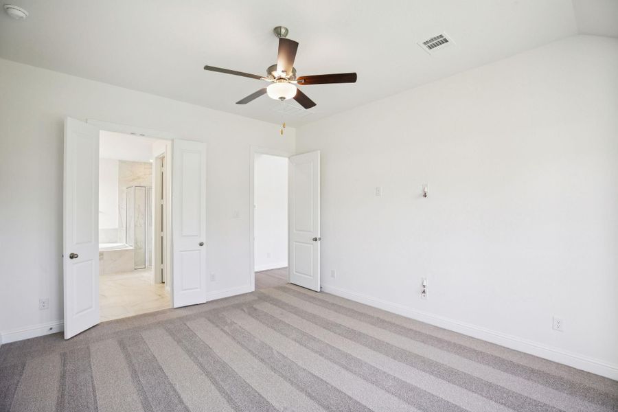 Spacious, unfurnished interior of a new home in , Magnolia (Image 29).