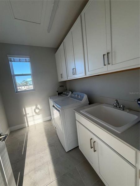 Image 26 of a home in Center Lake on the Park.