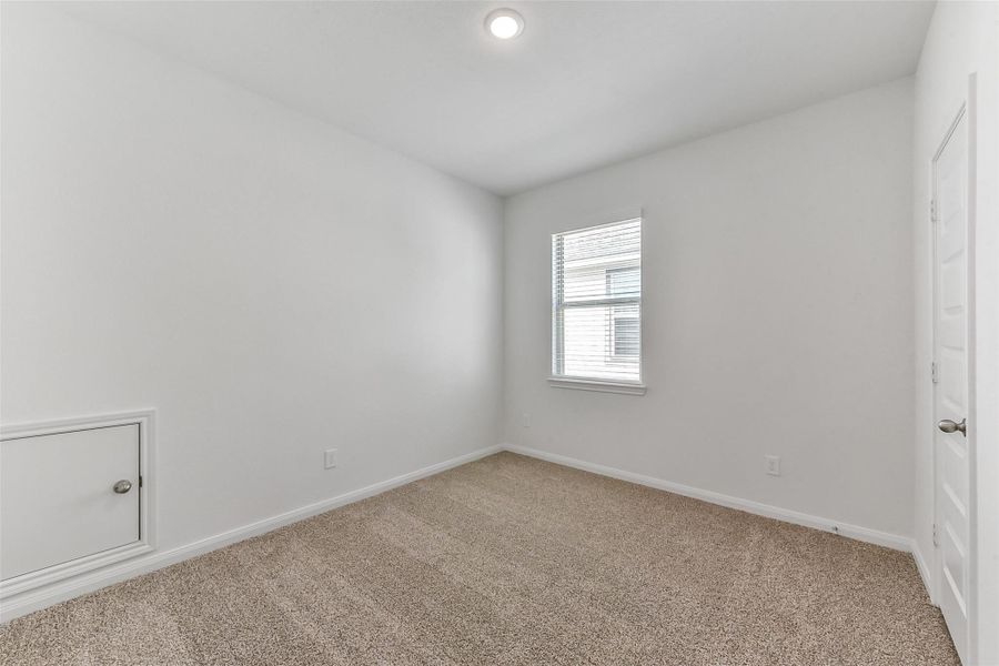 Spacious, unfurnished interior of a new home in , Houston (Image 20).