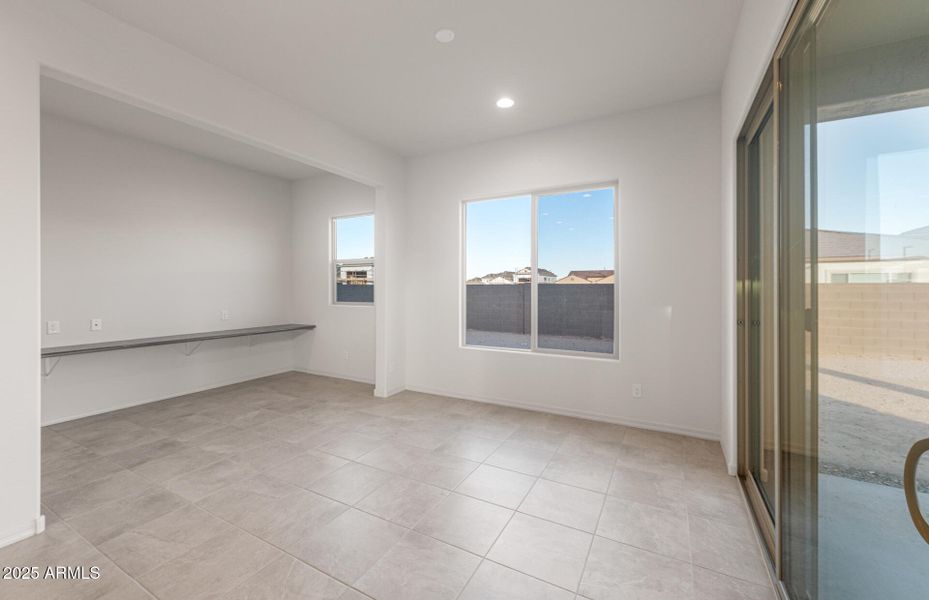 Cafe/Workstation Area Cafe/Workstation Area