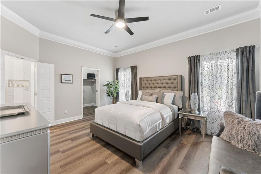 Furnished interior view inside a new home in , Decatur (Image 11).