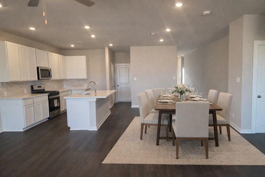 Furnished interior view inside a new home in Arabella on the Prairie, Richmond (Image 2). Furnished interior view inside a new home in Arabella on the Prairie, Richmond (Image 2).