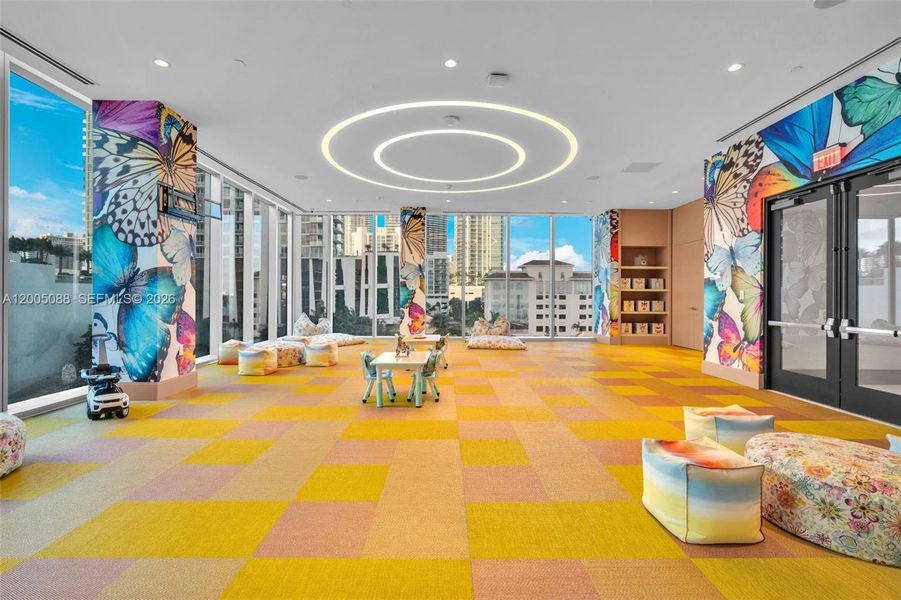 Community amenities in Missoni Baia, Miami (Image 49).