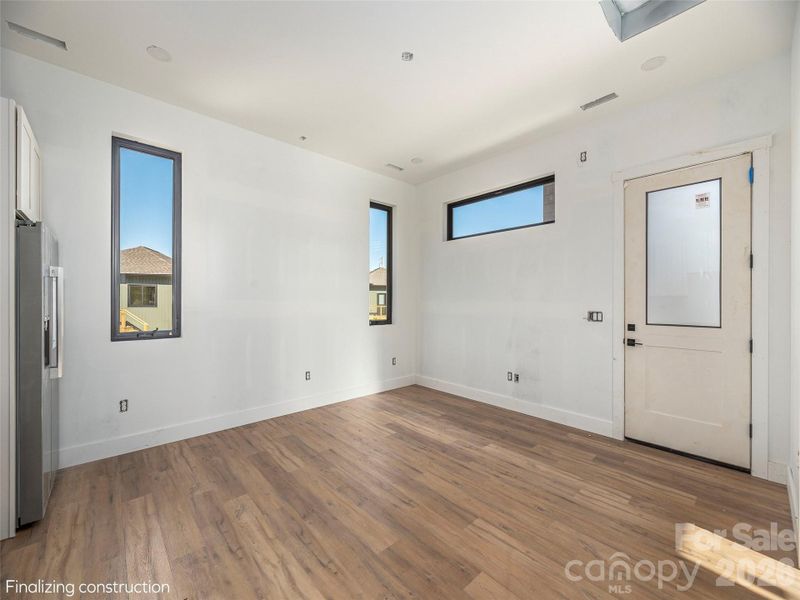 Spacious, unfurnished interior of a new home in , Waynesville (Image 6).