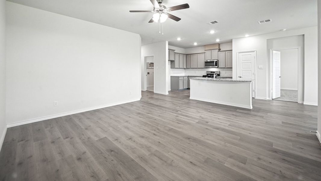 Representative unfurnished interior of a home built from the Rivington by D.R. Horton in Bel Air Village, Sherman (Image 11).
