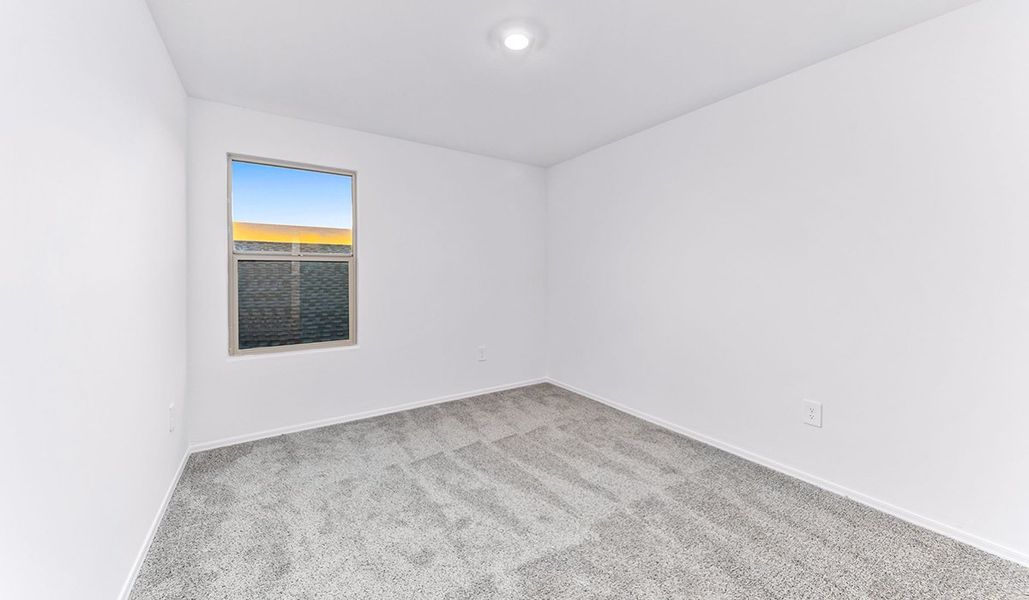 Spacious, unfurnished interior of a new home in Blackhawk, Tucson (Image 35).