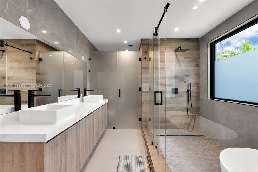 Furnished interior view inside a new home in , Miami (Image 38).