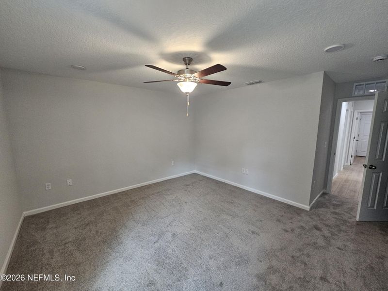 Spacious, unfurnished interior of a new home in , Jacksonville (Image 14).