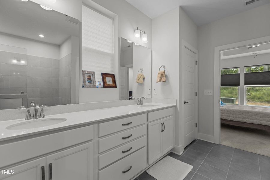 24-web-or-mls-2N6A4942