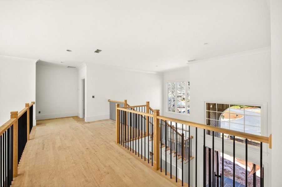 Spacious, unfurnished interior of a new home in , Marietta (Image 11).