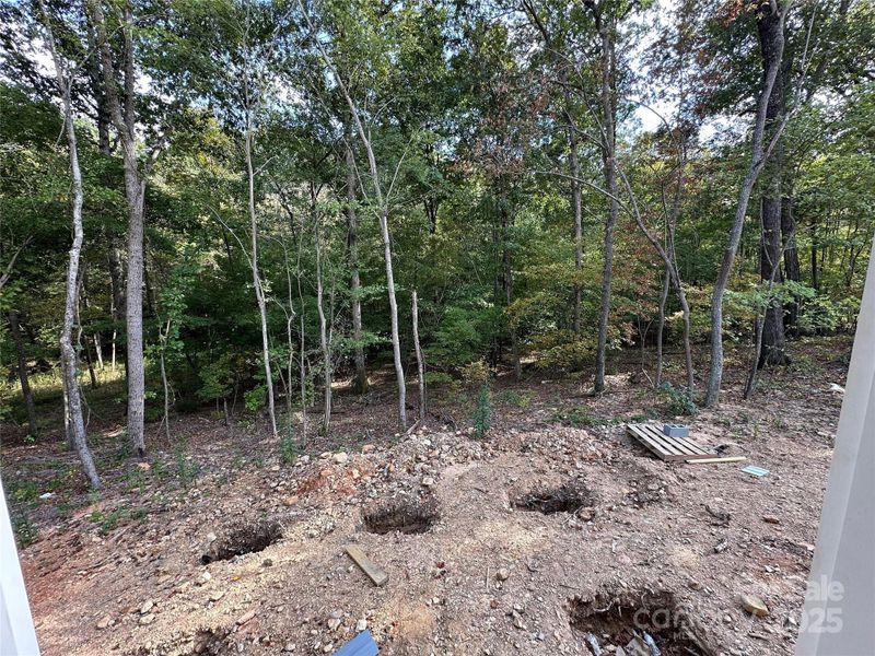 Image 22 of a home in .