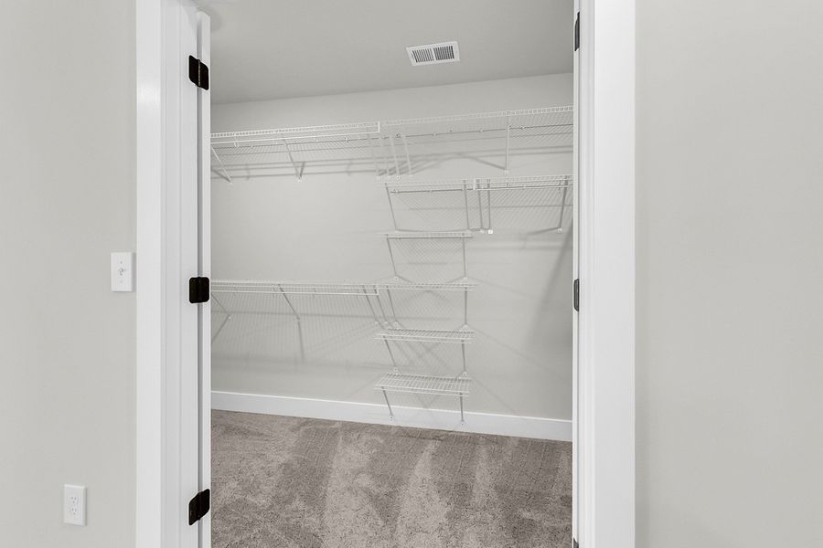 Spacious, unfurnished interior of a new home in Pineland Preserve, Summerville (Image 40). Spacious, unfurnished interior of a new home in Pineland Preserve, Summerville (Image 40).
