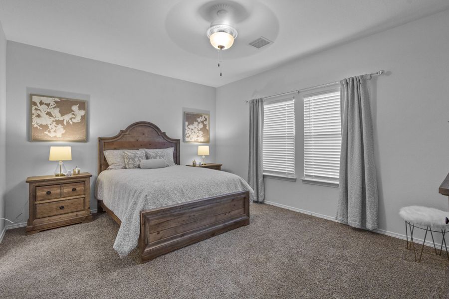 Representative furnished interior of a home built from the Meadow-1930SSC by Saratoga Homes in Paseo Del Este, El Paso (Image 13).