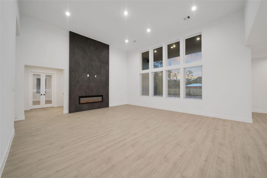 Spacious, unfurnished interior of a new home in , Pinehurst (Image 17). Spacious, unfurnished interior of a new home in , Pinehurst (Image 17).