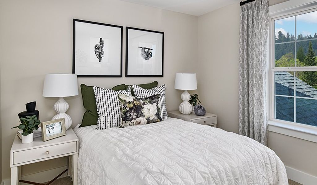 Hopewell-E724-SouthHaven bedroom