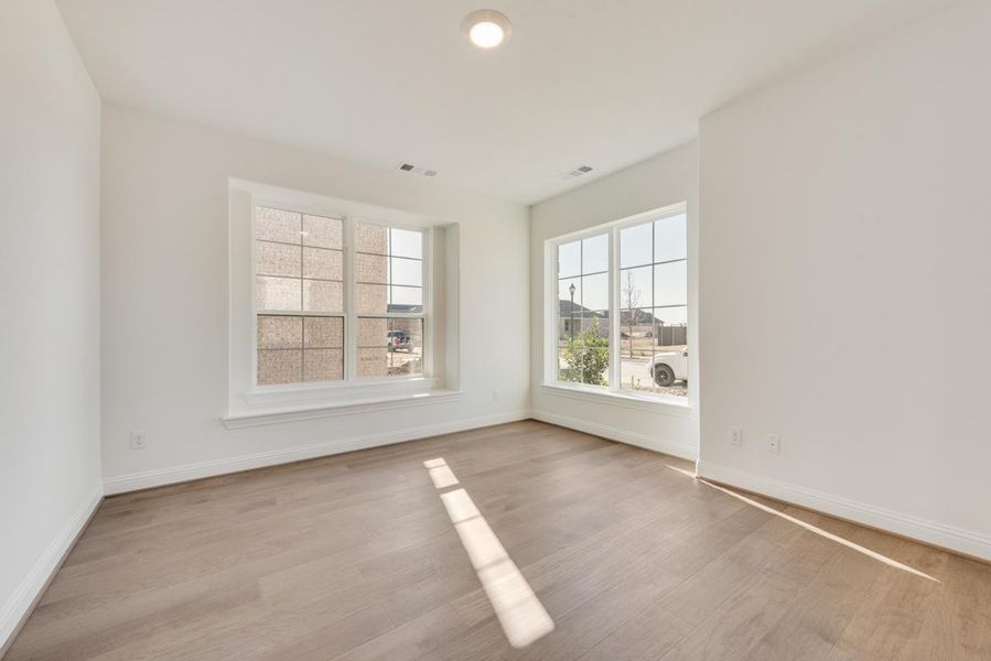 Spacious, unfurnished interior of a new home in Goodland in Prairie Ridge, Midlothian (Image 21). Spacious, unfurnished interior of a new home in Goodland in Prairie Ridge, Midlothian (Image 21).