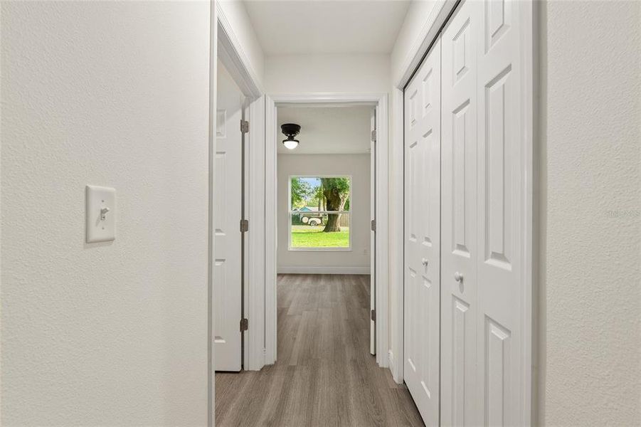 Spacious, unfurnished interior of a new home in , Belleview (Image 33).