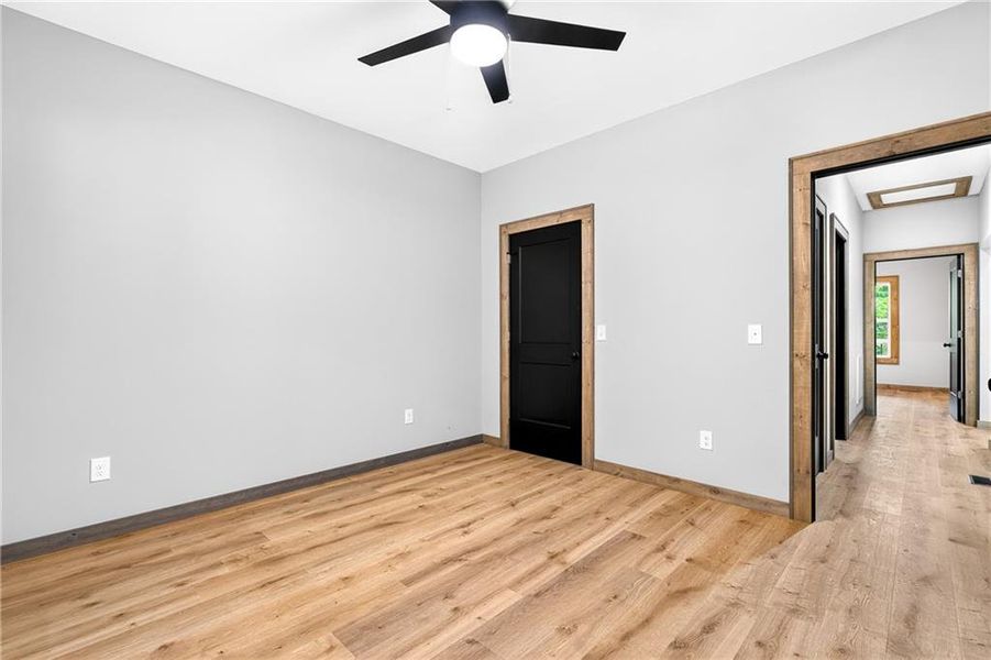 Spacious, unfurnished interior of a new home in , Ellijay (Image 46).