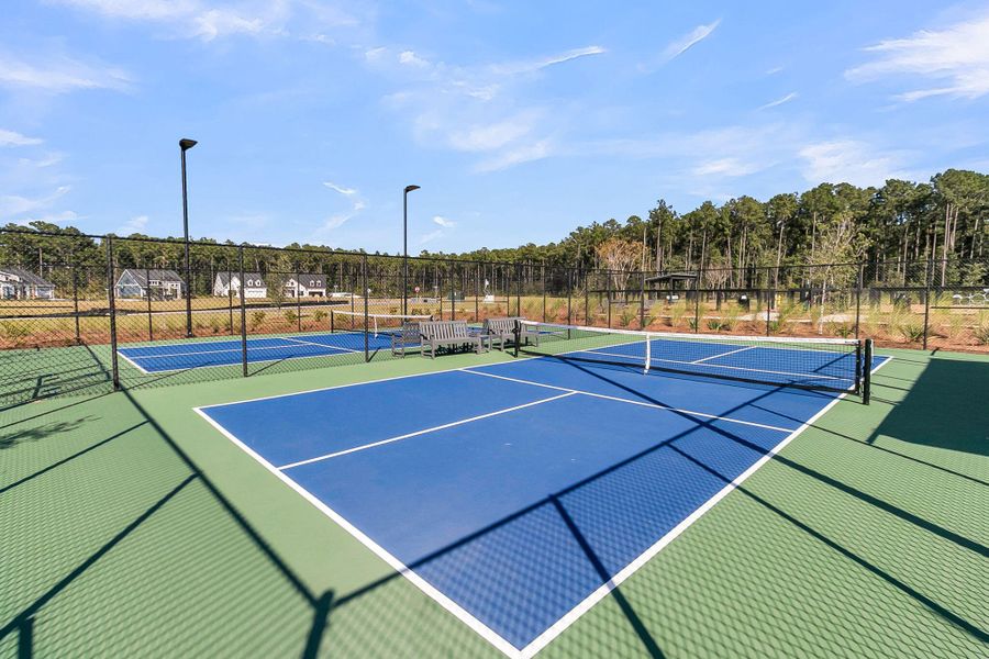 Community amenities in Summerwind Crossing at Lakes of Cane Bay, Summerville (Image 42).