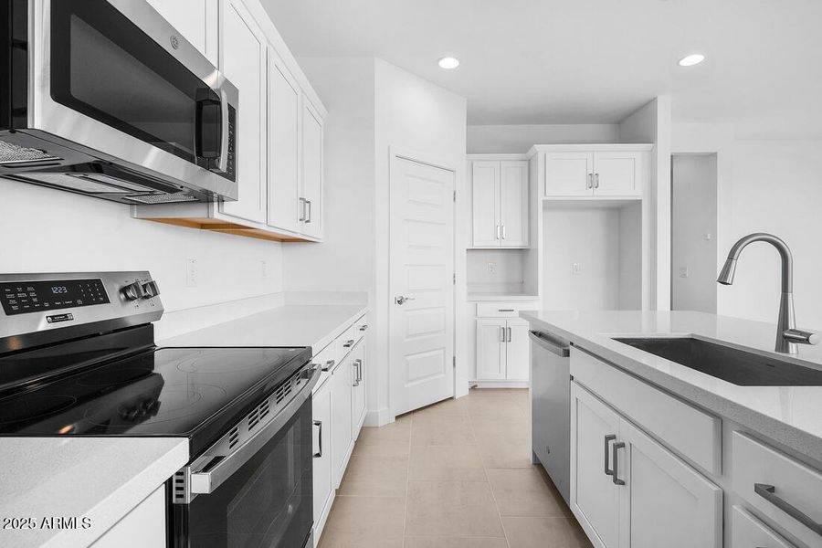 hj-az-phoenix-asante-vista-arlington-lot