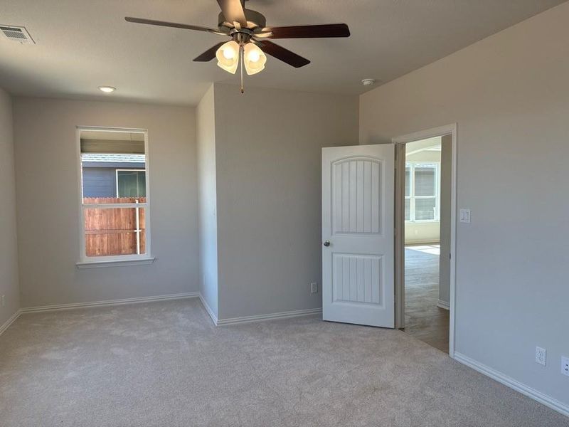 Spacious, unfurnished interior of a new home in Covenant Park, Springtown (Image 9). Spacious, unfurnished interior of a new home in Covenant Park, Springtown (Image 9).