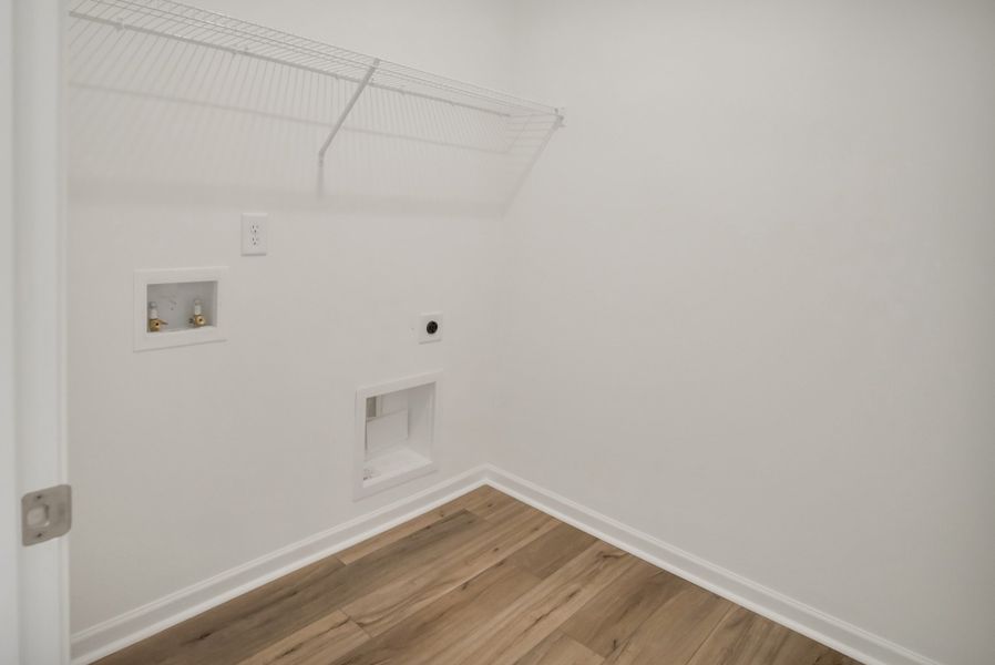 Spacious, unfurnished interior of a new home in Marlin Pointe, White House (Image 37). Spacious, unfurnished interior of a new home in Marlin Pointe, White House (Image 37).