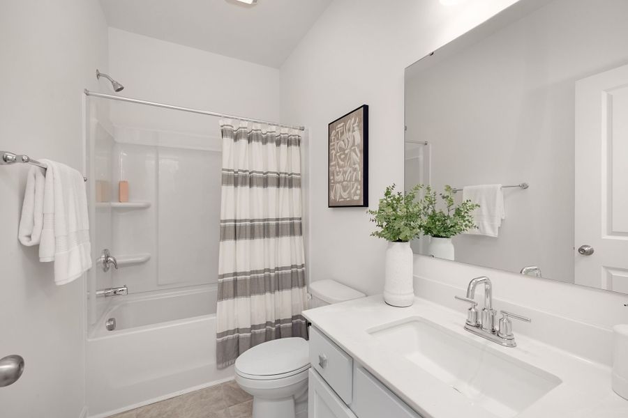 Representative furnished interior of a home built from the Dobson by True Homes in Westbrook Falls, Colfax (Image 16).