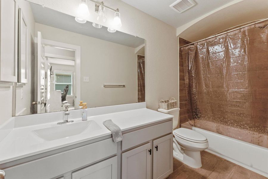 Secondary Bathroom Secondary Bathroom