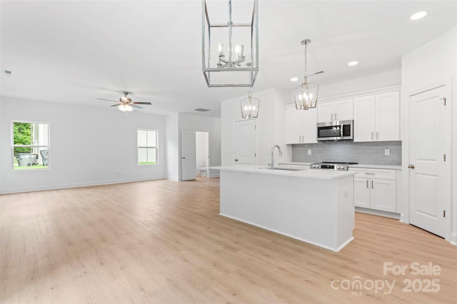 Furnished interior view inside a new home in , Kannapolis (Image 5).