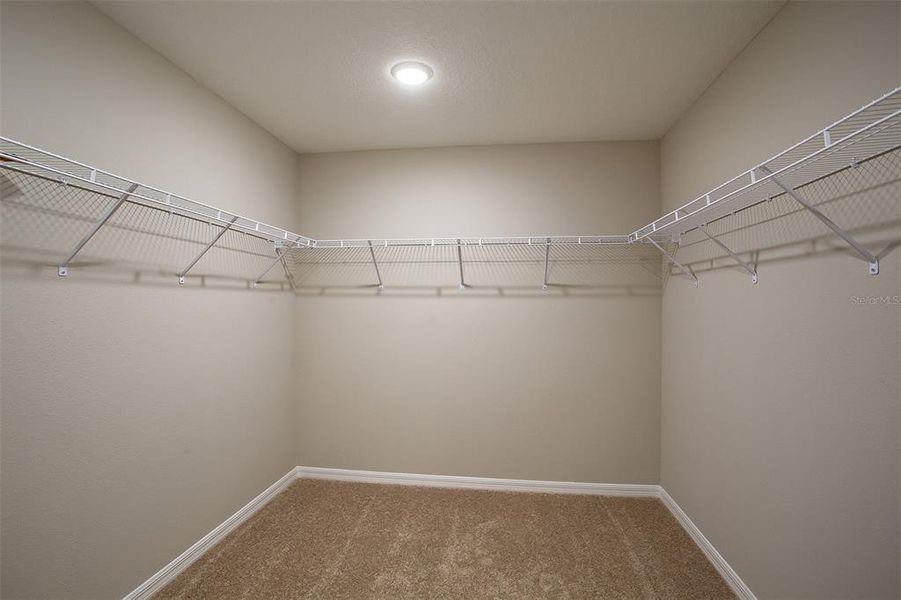 Spacious, unfurnished interior of a new home in Lawson Dunes, Haines City (Image 27). Spacious, unfurnished interior of a new home in Lawson Dunes, Haines City (Image 27).