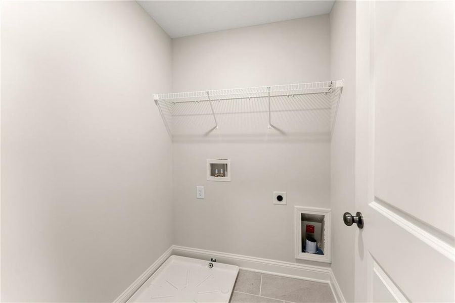 Spacious, unfurnished interior of a new home in , Dawsonville (Image 24). Spacious, unfurnished interior of a new home in , Dawsonville (Image 24).