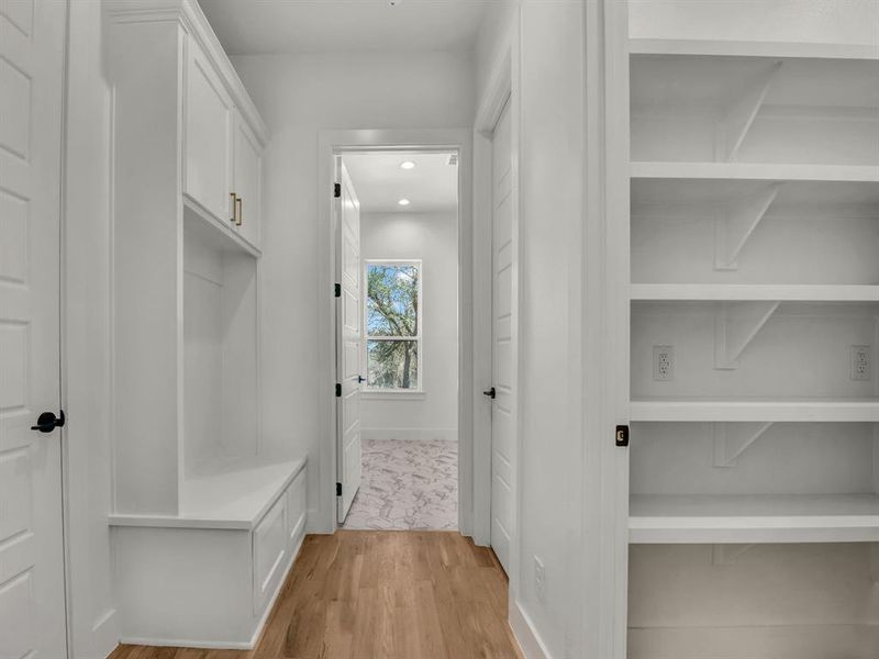 Furnished interior view inside a new home in , Weatherford (Image 14).