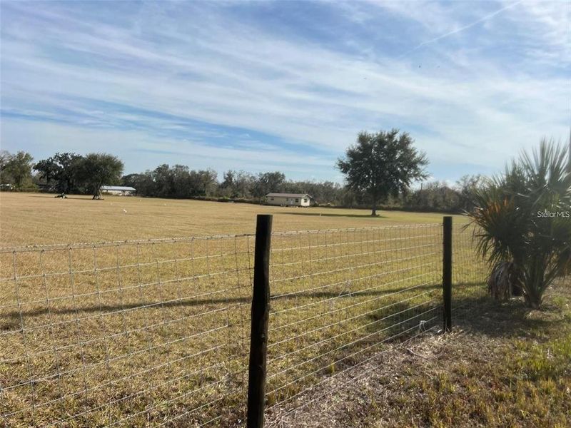 Natural landscape and outdoor views near in Wauchula (Image 2). Natural landscape and outdoor views near in Wauchula (Image 2).