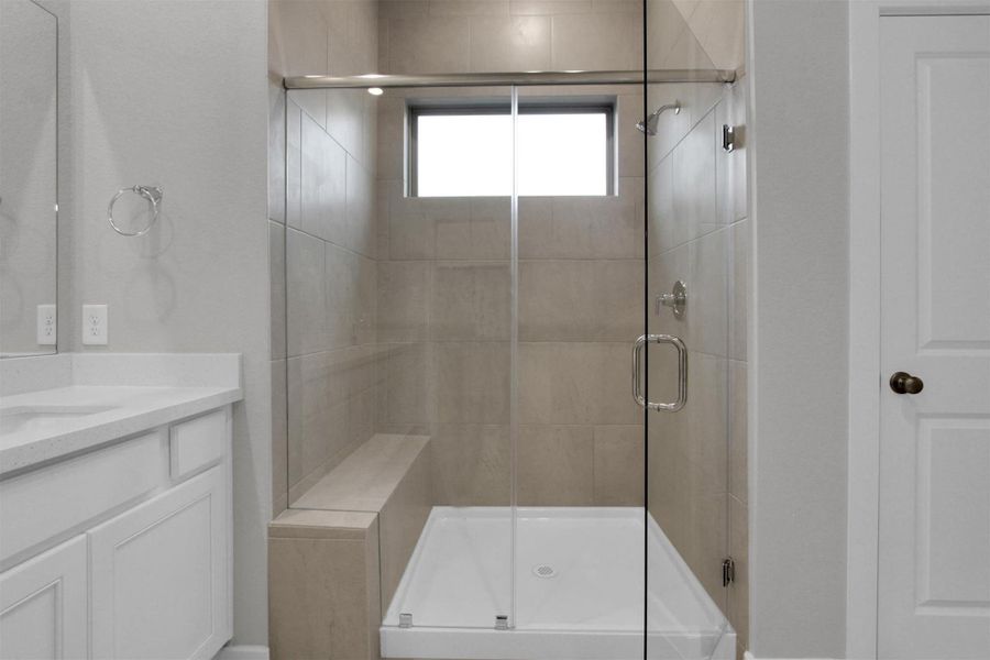 Furnished interior view inside a new home in River Ranch 55', Mont Belvieu (Image 12). Furnished interior view inside a new home in River Ranch 55', Mont Belvieu (Image 12).