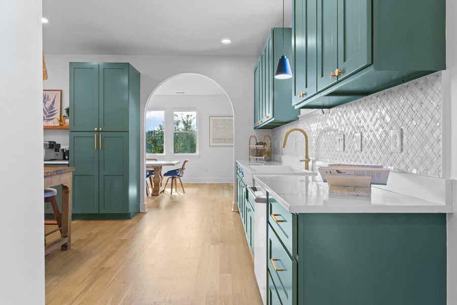 Furnished interior view inside a new home in , Charleston (Image 4).