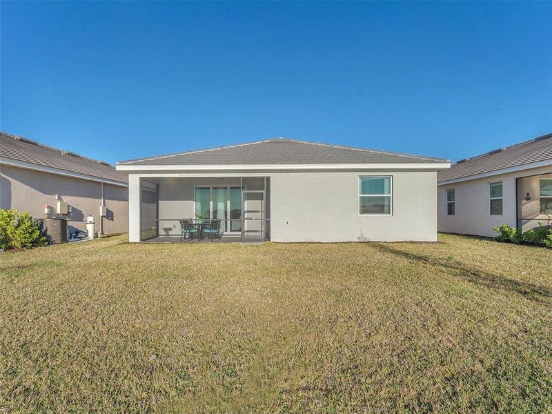 Exterior details and patio area of a home in , Port Charlotte (Image 20).