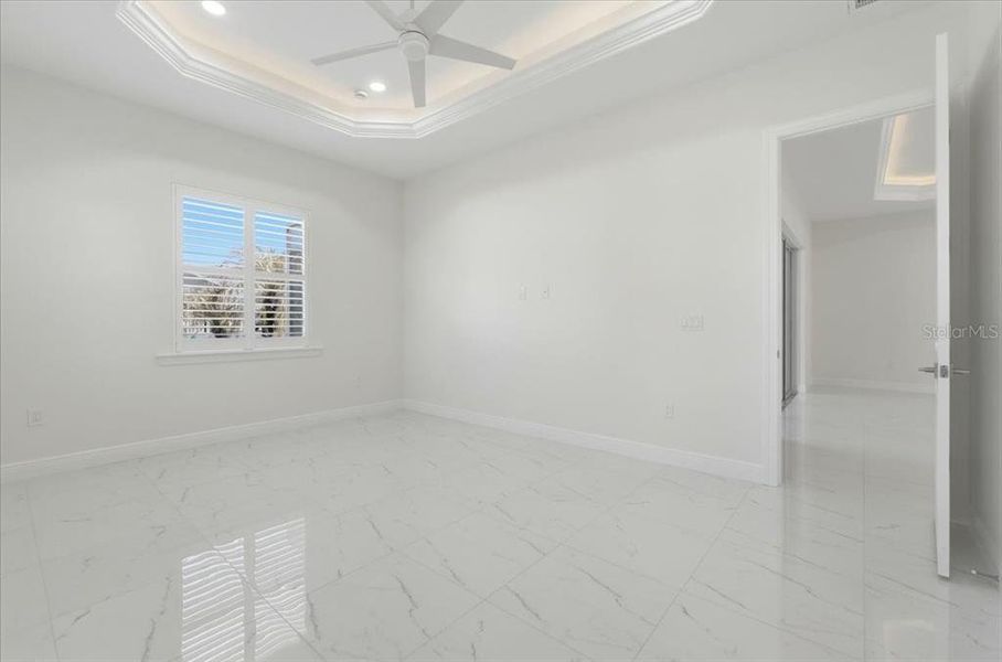 Spacious, unfurnished interior of a new home in , Polk City (Image 26).