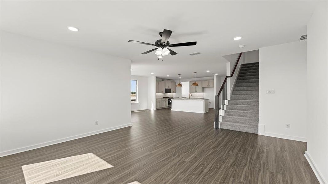 12. 1315 Ackerman - Family (2) 12. 1315 Ackerman - Family (2)