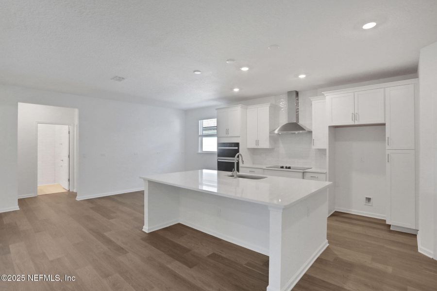 Furnished interior view inside a new home in Hyland Trail, Green Cove Springs (Image 13).