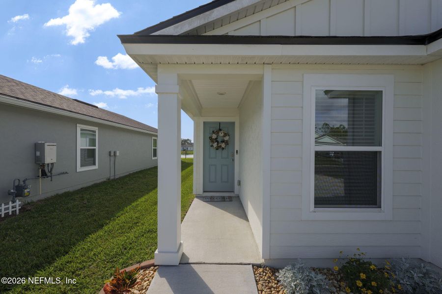 Exterior details and patio area of a home in , Bunnell (Image 4).