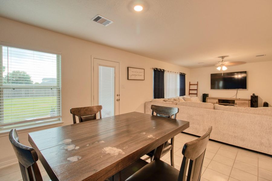 Furnished interior view inside a new home in , Katy (Image 14). Furnished interior view inside a new home in , Katy (Image 14).