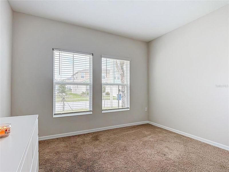 Spacious, unfurnished interior of a new home in Lawson Dunes, Haines City (Image 23).