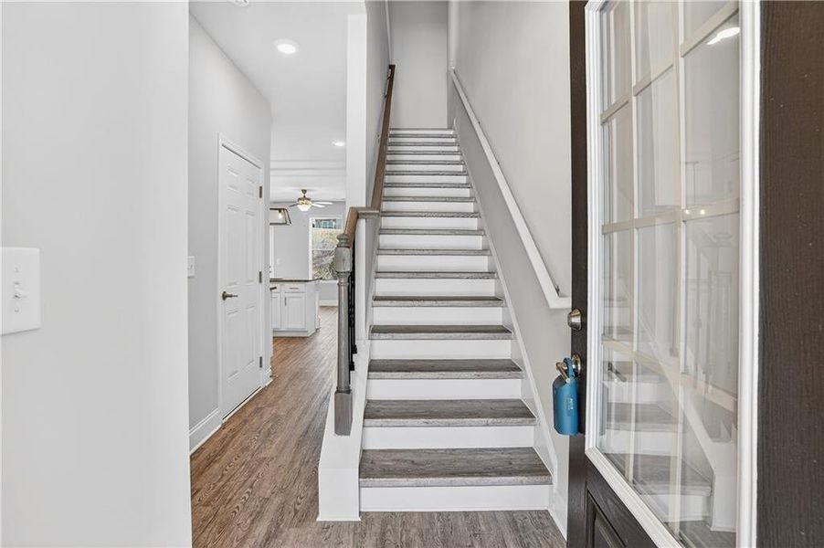 Spacious, unfurnished interior of a new home in Morning Creek Forest, South Fulton (Image 9).
