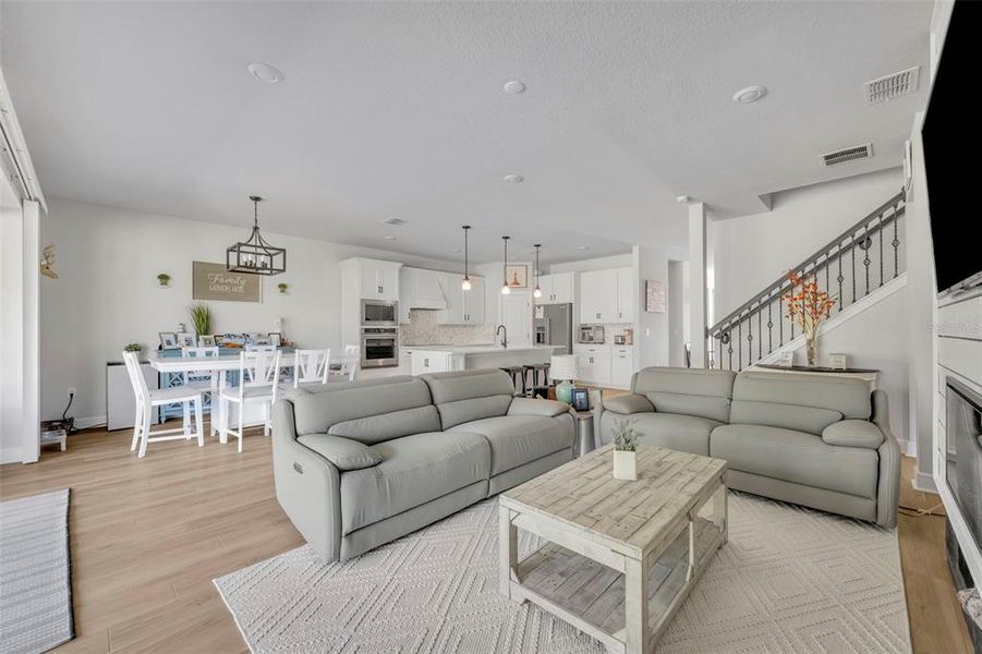Furnished interior view inside a new home in , Clermont (Image 5).